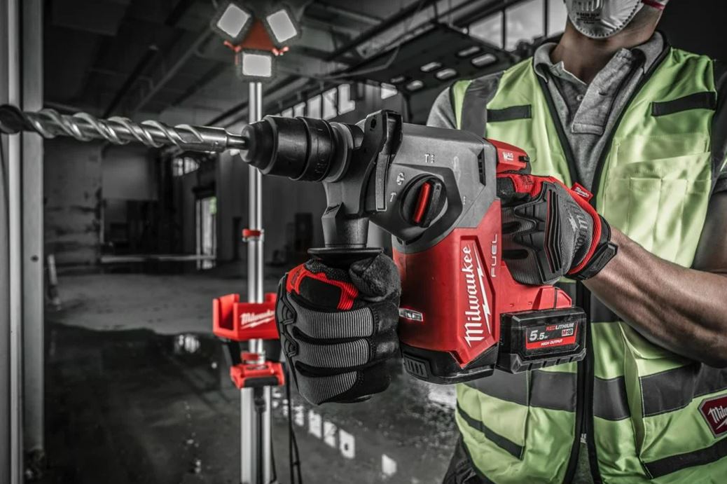 PERFORATEUR MILWAUKEE SDS-PLUS 26 MM - 4 MODES AVEC MANDRIN FIXTEC M18 FHX-0 SANS BATTERIE - 4933478887