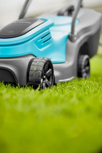 Tondeuse PowerMax 30/18V P4A- sans chargeur ni batterie - GARDENA - 14630-55