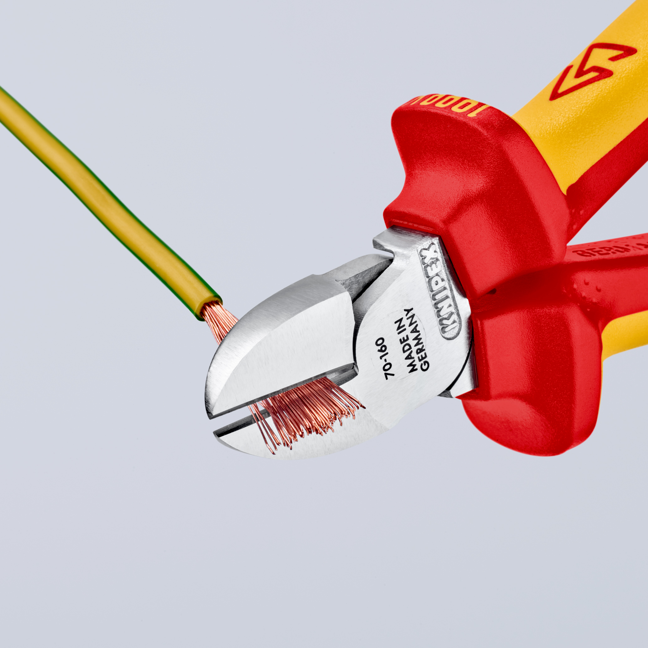 Pince coupante de côté 160mm 1000v antichute KNIPEX - 70 06 160 T BK