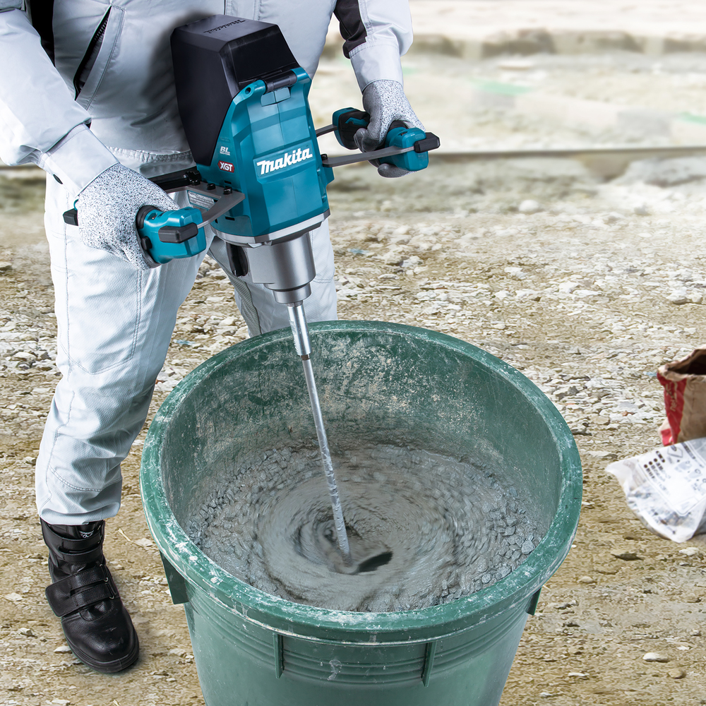 Malaxeur XGT 40V max - 4Ah - MAKITA - UT001GM103