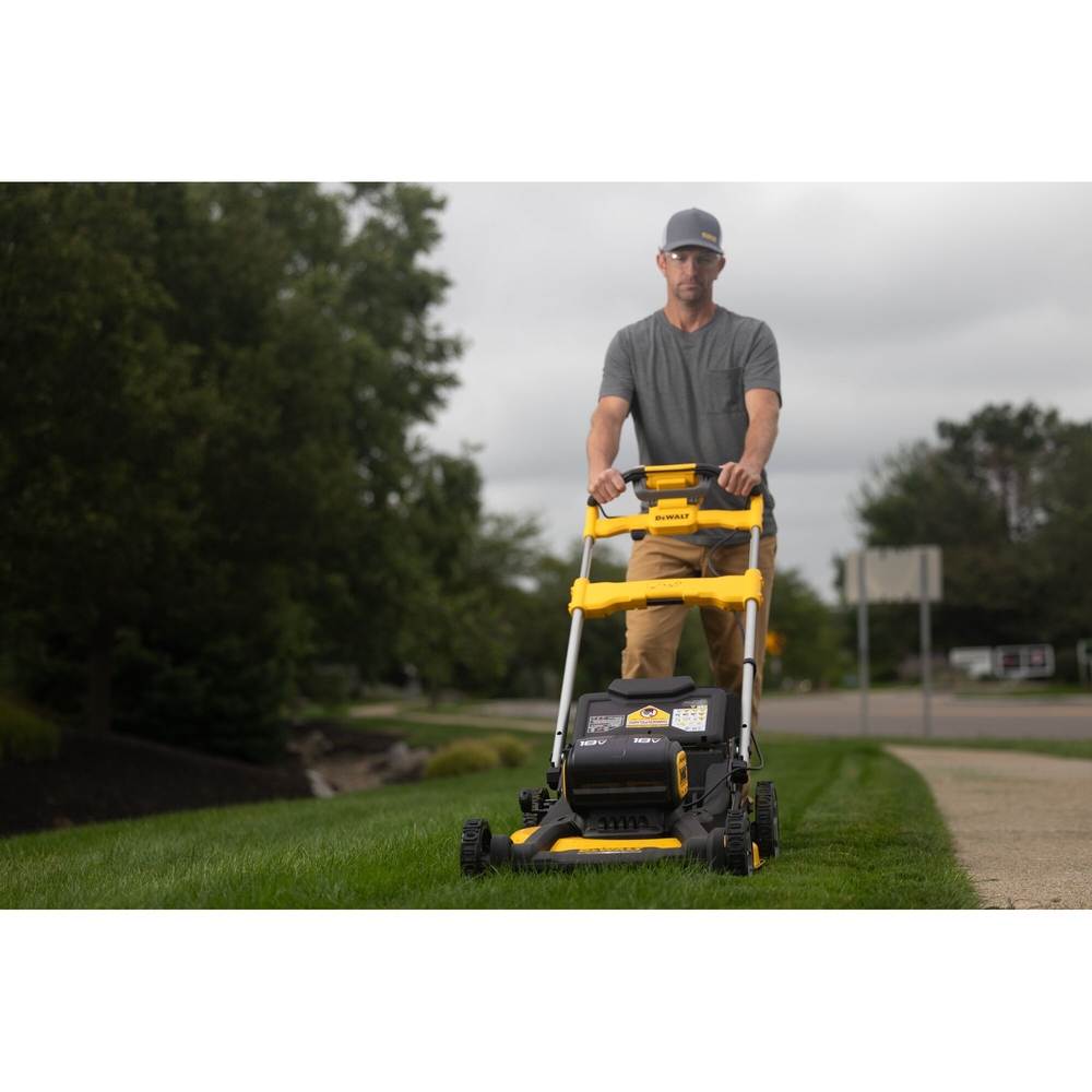 Tondeuse 53 cm XR 2 X 18V Brushless - autopropulsée - DCMWSP156N-XJ - DEWALT