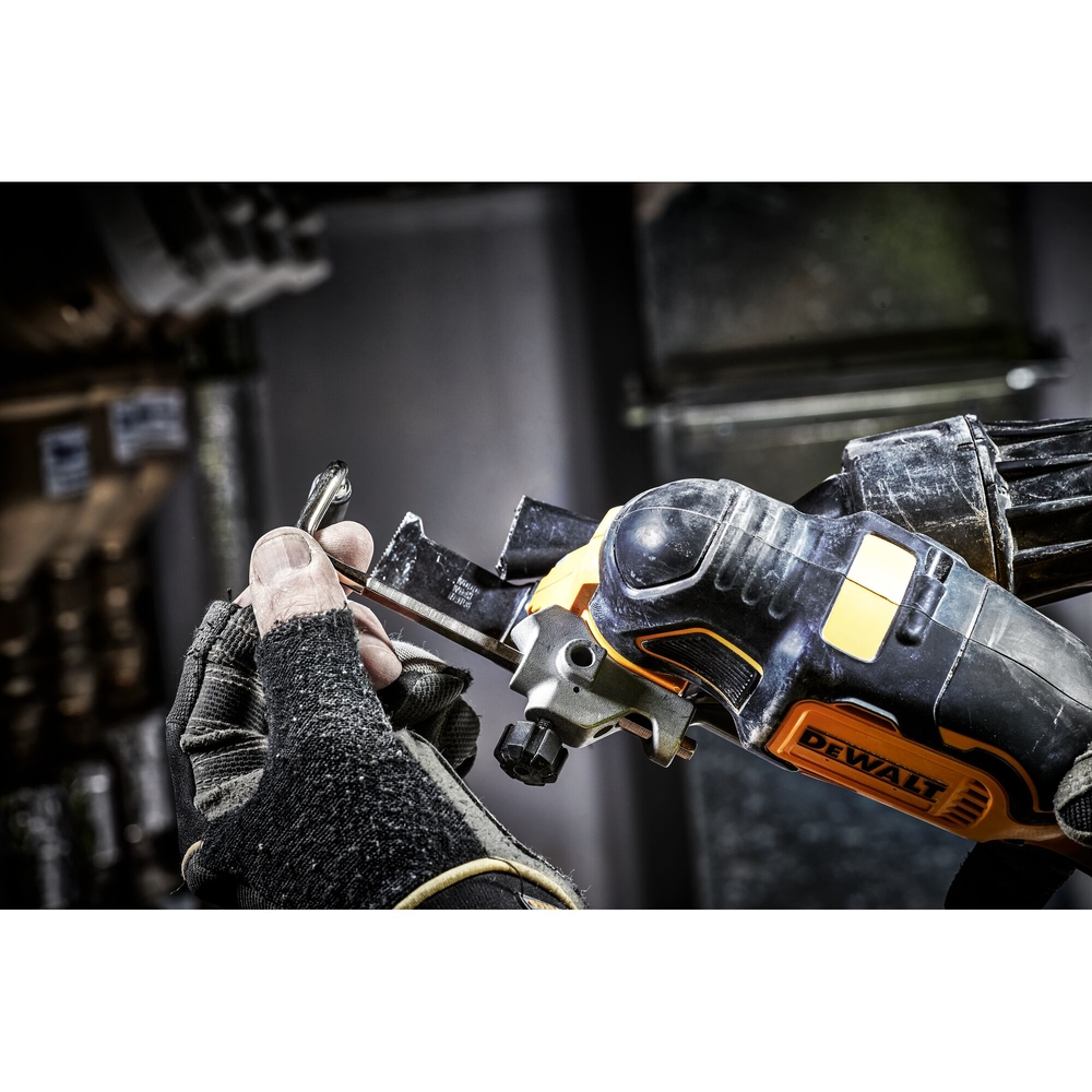 Multi-cutter XR 18 V 5 Ah Li-Ion Brushless - 35 accessoires - DCS356P2-QW - DEWALT