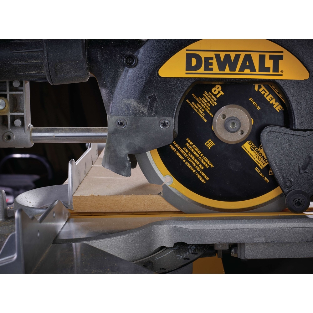 Lame de scie circulaire denture diamant, 216 x 30 mm, 8 dents - DT1473-QZ - DEWALT