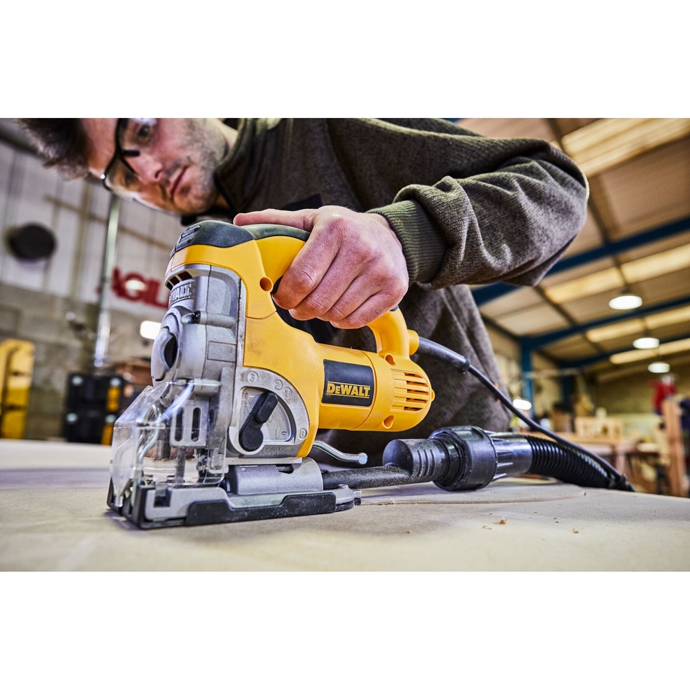 Scie sauteuse 701W à poignée supérieure - coffret - DW331K-QS - DEWALT