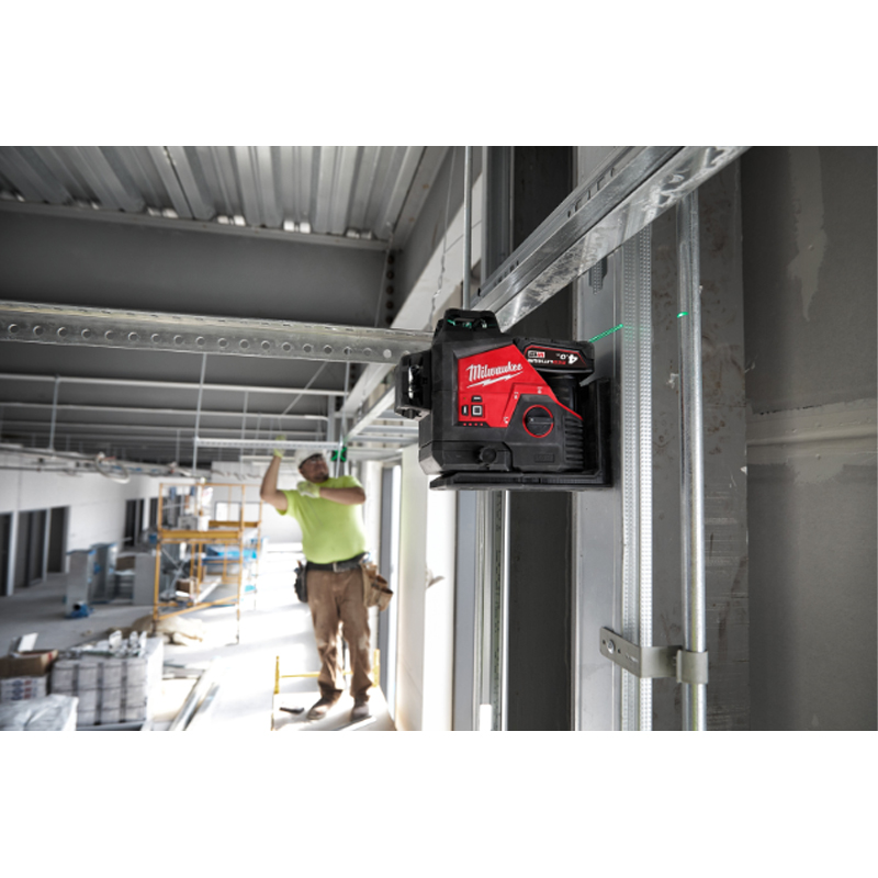 LASER VERT 3 LIGNES 12 VOLTS M12 3PLSKIT-401P MILWAUKEE 4933499379